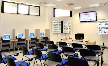 Apollo11 Group - Autoscuola Velletri 1