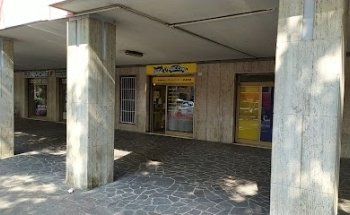 Scuola Guida Buzzi E Fracchia Di Mazzarello R. E Viviano D. Snc