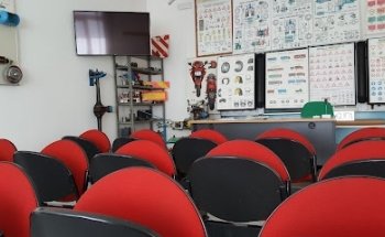 Autoscuola Smeralda di Marras Cristiano e Bruno