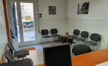 Autoscuola Leader Di Mauro Bellucci & C.