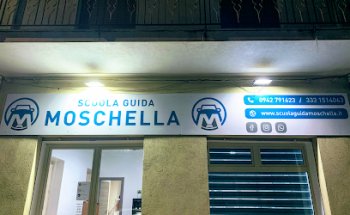 Scuola Guida Moschella