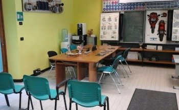 Autoscuola Agenzia Carnica S.r.l.