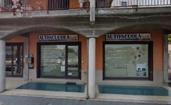 Autoscuola Lory Di Serrano Loredana