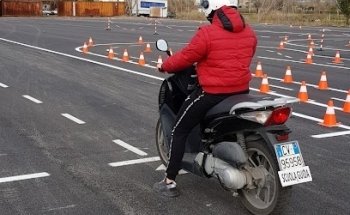 Autoscuole Micillo di Micillo Crescenzo E C. S.A.S.