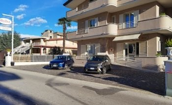 Autoscuola Regina (ex Reginella) Zimbardi Francesco