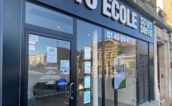 Driving School Start Drive