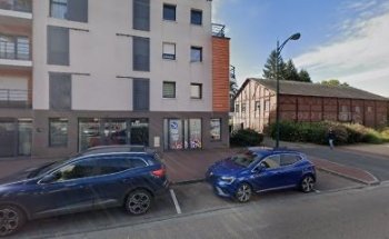 Chez Laurette Driving School