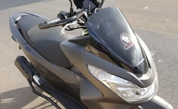 Driving School Le Local