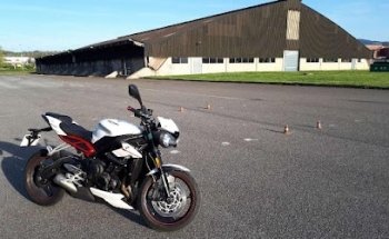 Center Driving Forezien