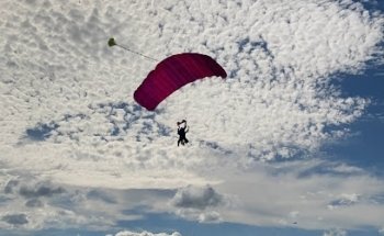 Skydiving School Of Centre Orléans Loiret