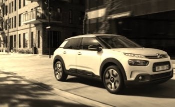 La Référence Driving School À Décines-Charpieu