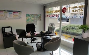 Driving School St Sauveur