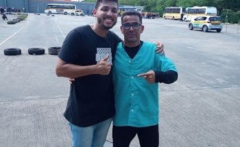 Auto Escola Pinheiro