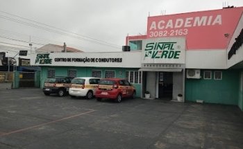 Auto School Green Light