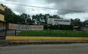 Moto Pista Valadares