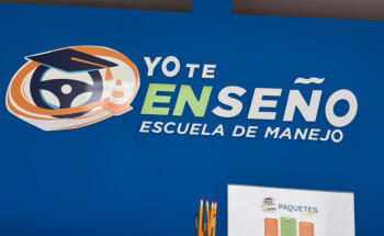 YO TE ENSEÑO – Escuela de Manejo