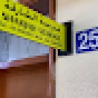 ابوعمر ( محمد ) مدرب سواقة بالشارقة مجمع الناصرية مكتب ٢٥