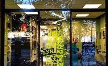 ANNANAS, Alfahuir, barbería, barbershop, corte de pelo clásico y moderno, arreglo de barba, afeitado