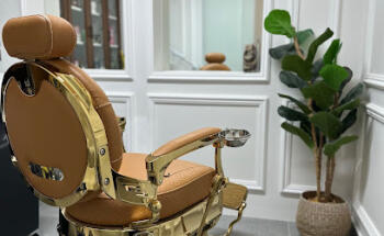 HIGH CLASS HAIRDRESSING saloon