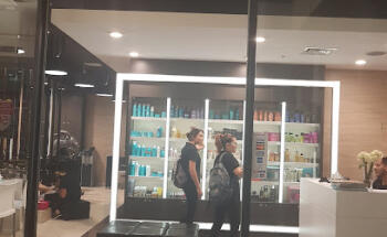 Oops! Hair and Nails