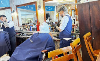 Morgan’s Barber House, Centro location English-speaking staff.