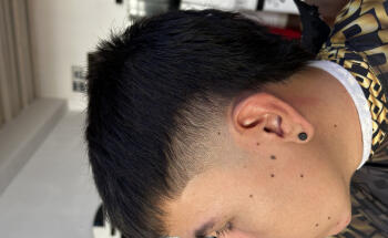 WOLFF BARBERSHOP