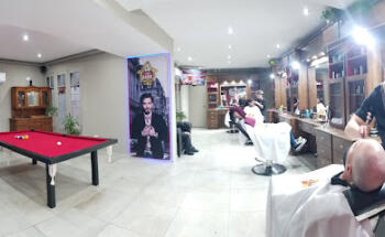 The Bank Barber Lanus Este