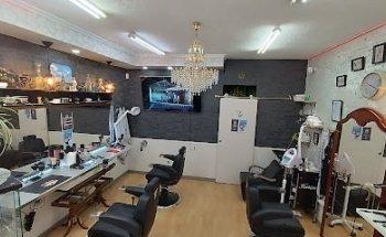 O Garoto Barbería Peluquería Y Otros Tratamientos Unisex