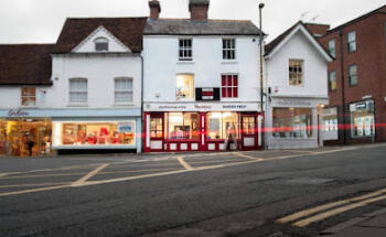 Mavericks Barber Shop