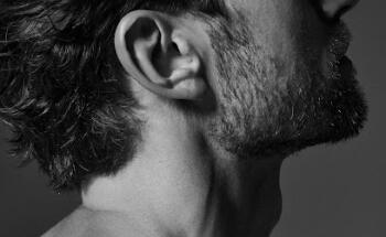 DANIEL AMARU Homme • HAUT • COIFFURE• (Amaru‘s)