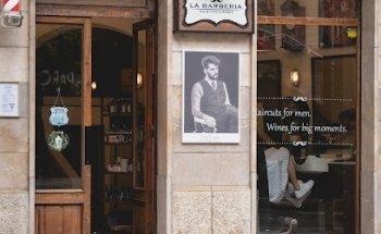 La Barbería Haircuts & Wines (La Rambla)