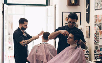 Barbearia O Corvo - The Crow Barbershop