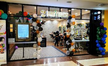 2 Brothers Traditional Barber