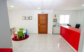 Academia London School Telde