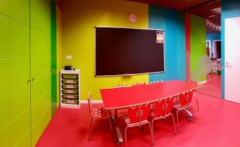 Kids&Us Terrassa Vallparadís - Anglès per a nens