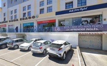 Wall Street English - Paivas