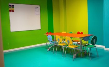 Kids&Us - Anglès per a nens