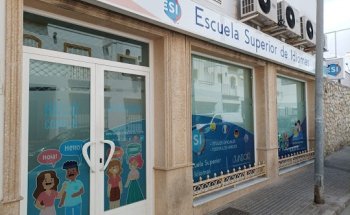 ESI. Escuela Superior de Idiomas Chiclana. Santo Cristo