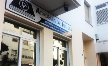 Academia de Inglés Jullien
