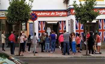 Royal English Academy