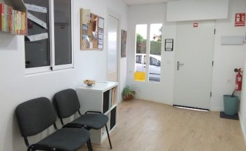 Hulton House idiomas