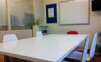 Dover Idiomas - Academia de Idiomas en Algorta · Getxo