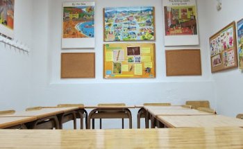 ACADEMIA DE INGLÉS DATEC