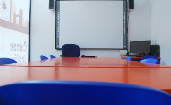 LenguasAbroad Sanse - Academia de inglés