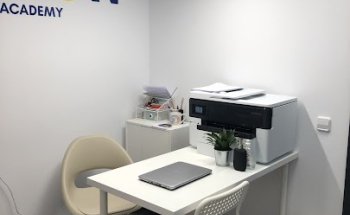 Moon English Academy