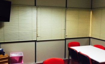 Escuela de Inglés en Viladecans HALO ENGLISH - Cursos para niños y adultos