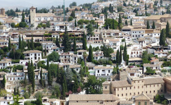 La Escuelita Granada