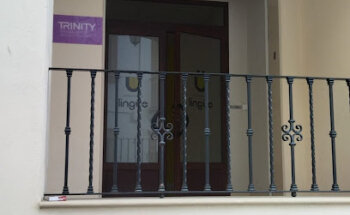 Escuela de Idiomas Lingüe