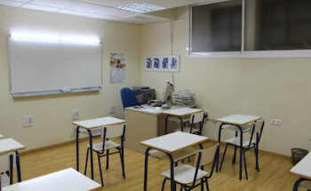 La Academia Centro de Estudio