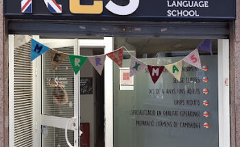 KLS Kingdom Language School - Academia de Idiomas - Igualada